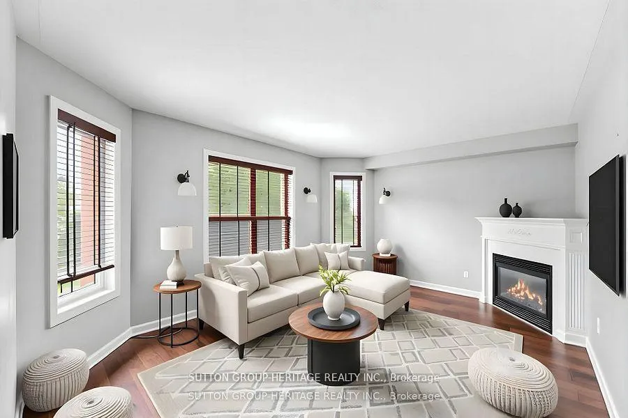 Photo 12 of 34 Ball Crescent, Whitby, Williamsburg — HOMEH