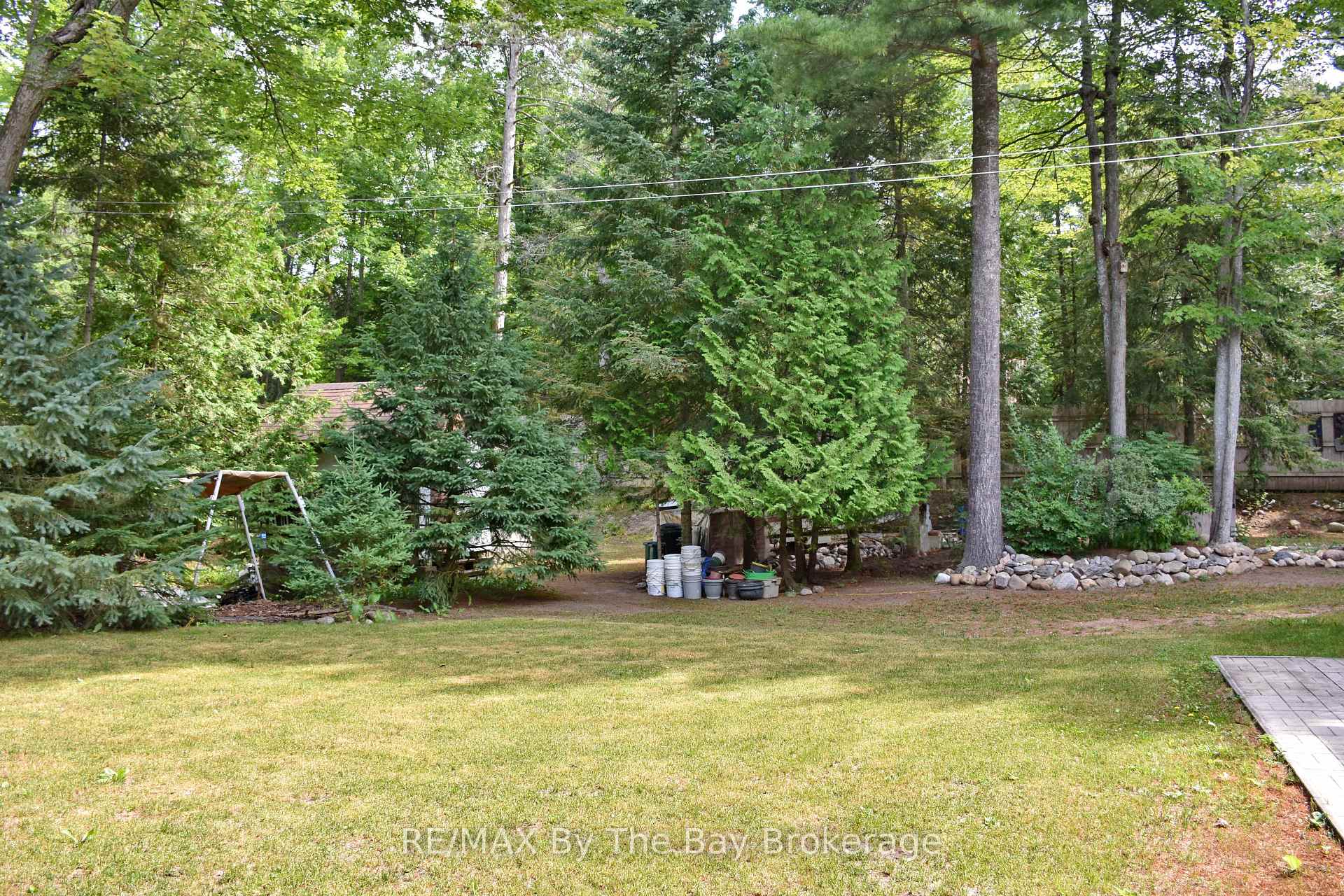 Photo 29 of 106 Deerbrook Drive, Wasaga Beach — HOMEH