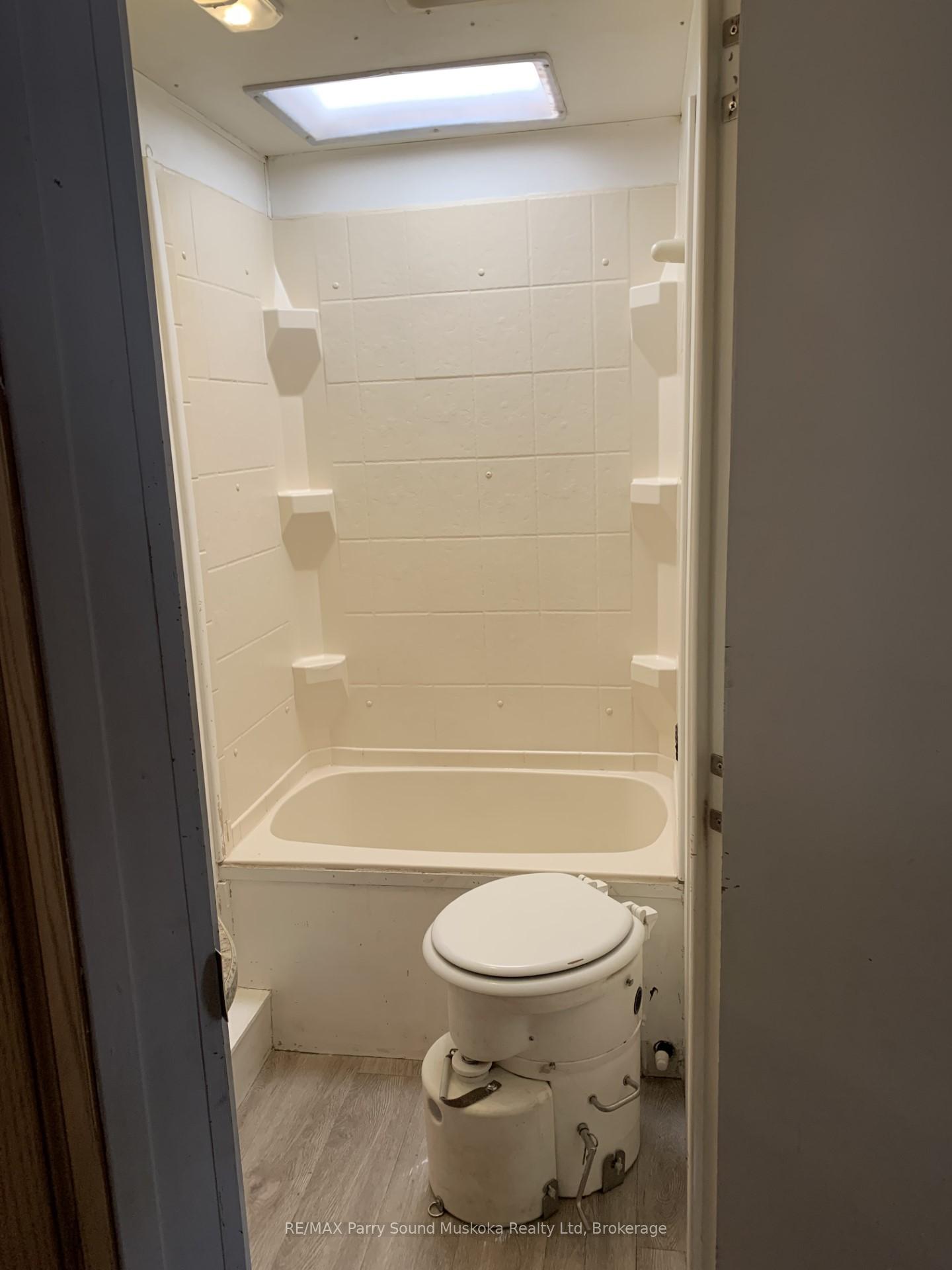 Photo 26 of 290 Whitestone Lake Road, Whitestone, Hagerman — HOMEH
