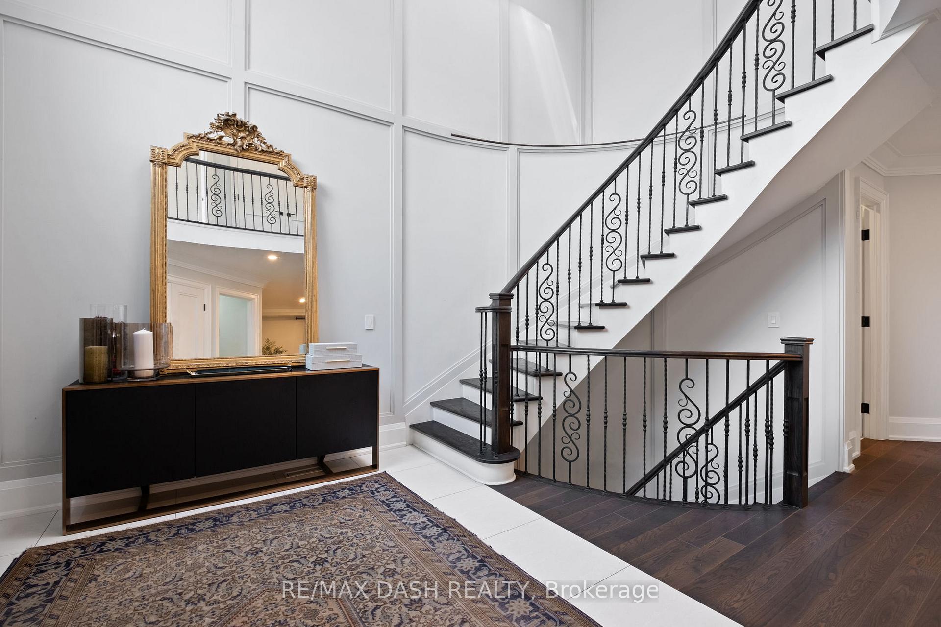 Photo 5 of 87 Vaughan Boulevard, Vaughan, Beverley Glen — HOMEH