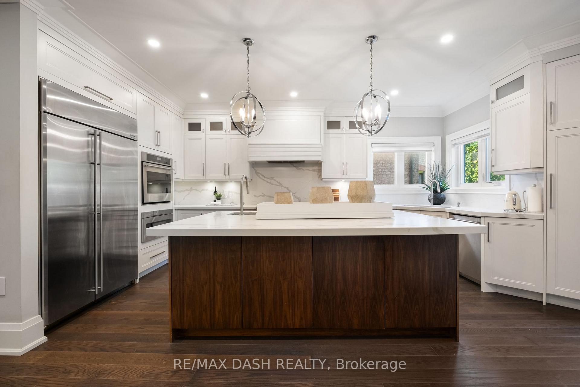Photo 14 of 87 Vaughan Boulevard, Vaughan, Beverley Glen — HOMEH