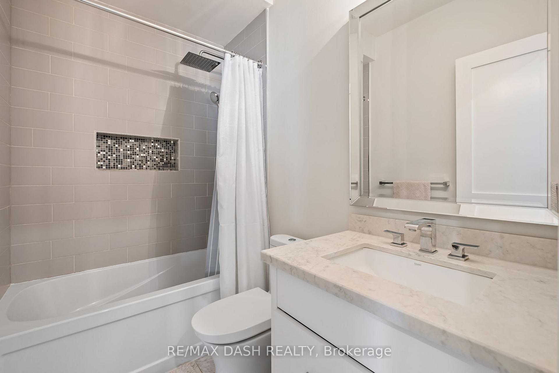 Photo 21 of 87 Vaughan Boulevard, Vaughan, Beverley Glen — HOMEH