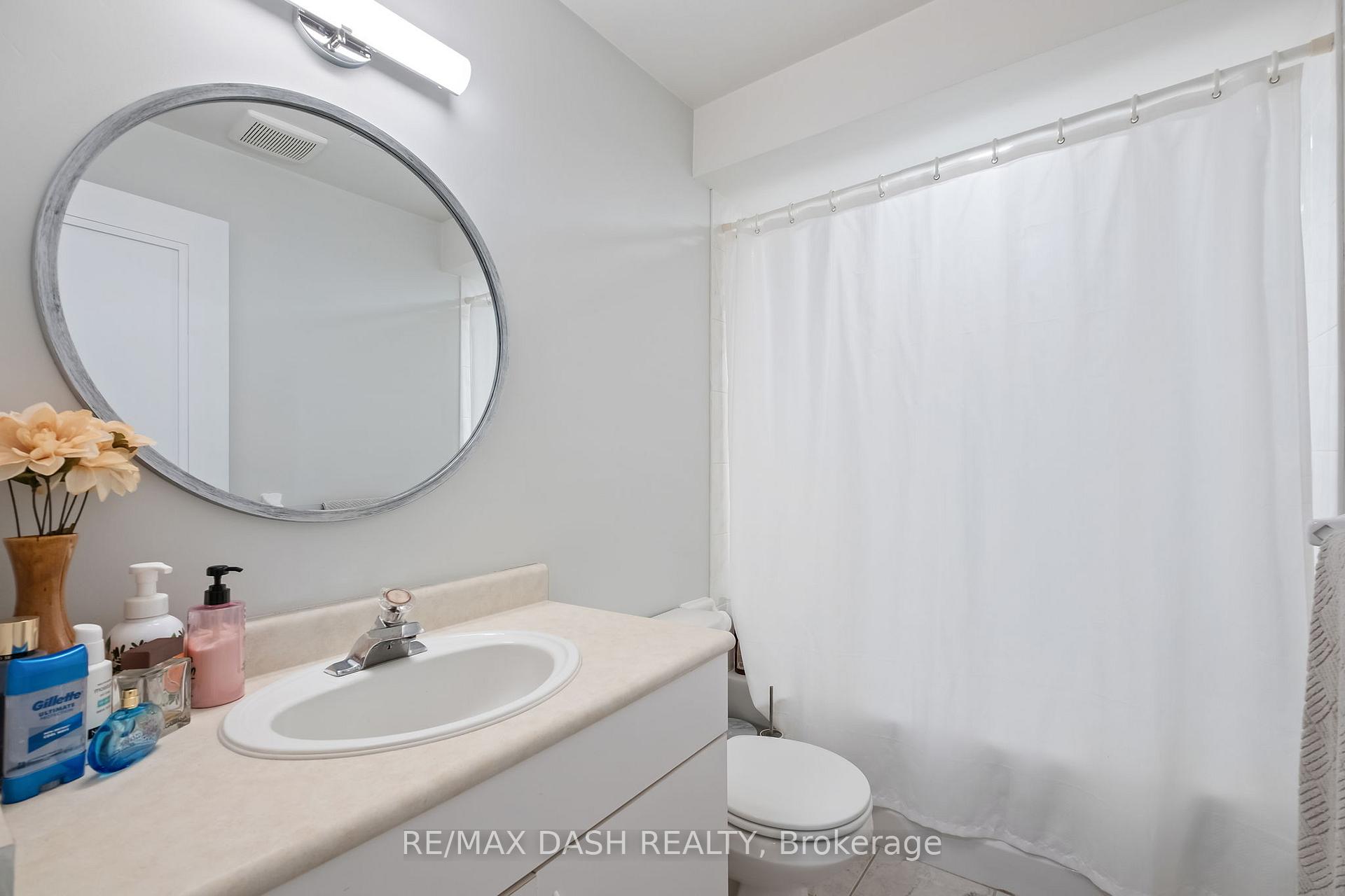 Photo 30 of 87 Vaughan Boulevard, Vaughan, Beverley Glen — HOMEH