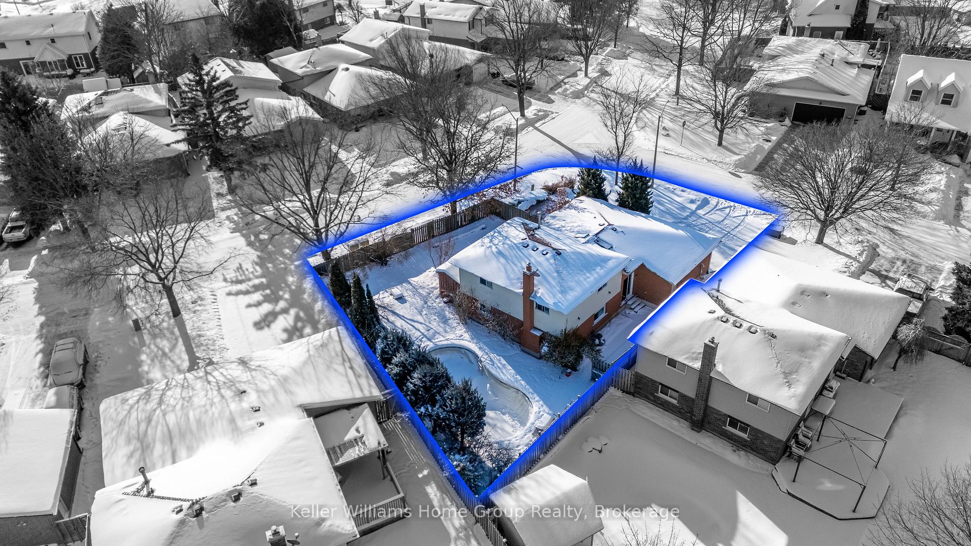 Photo 25 of 476 Scotchmere Court, Waterloo — HOMEH