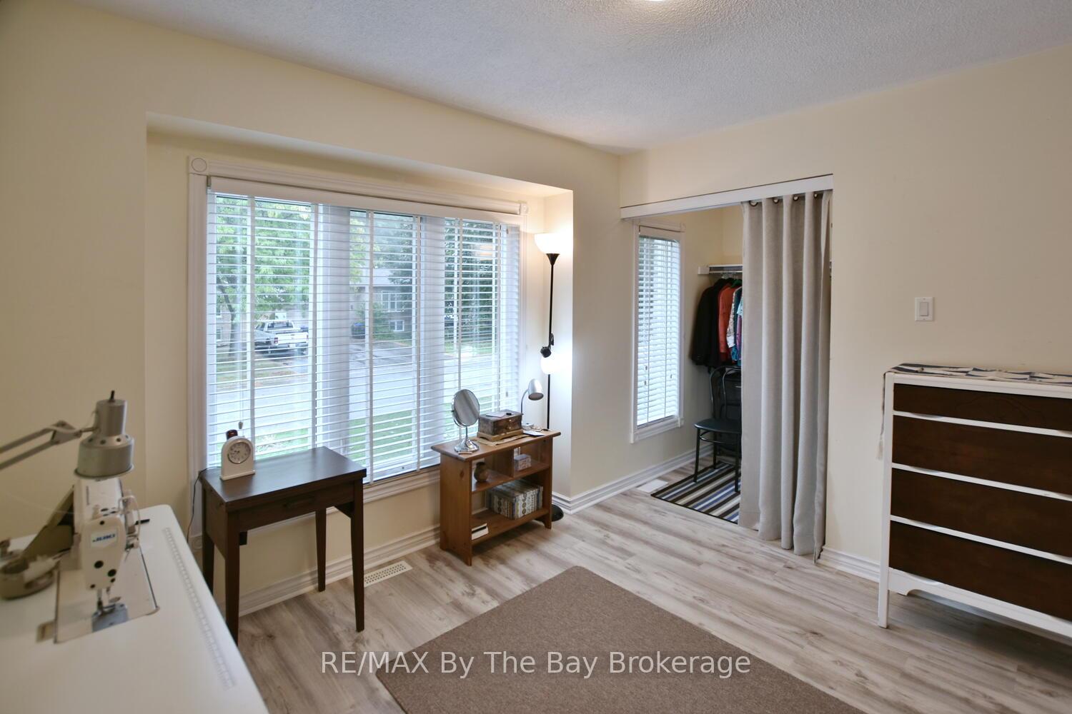 Photo 20 of 34 Harbour Crescent, Wasaga Beach — HOMEH