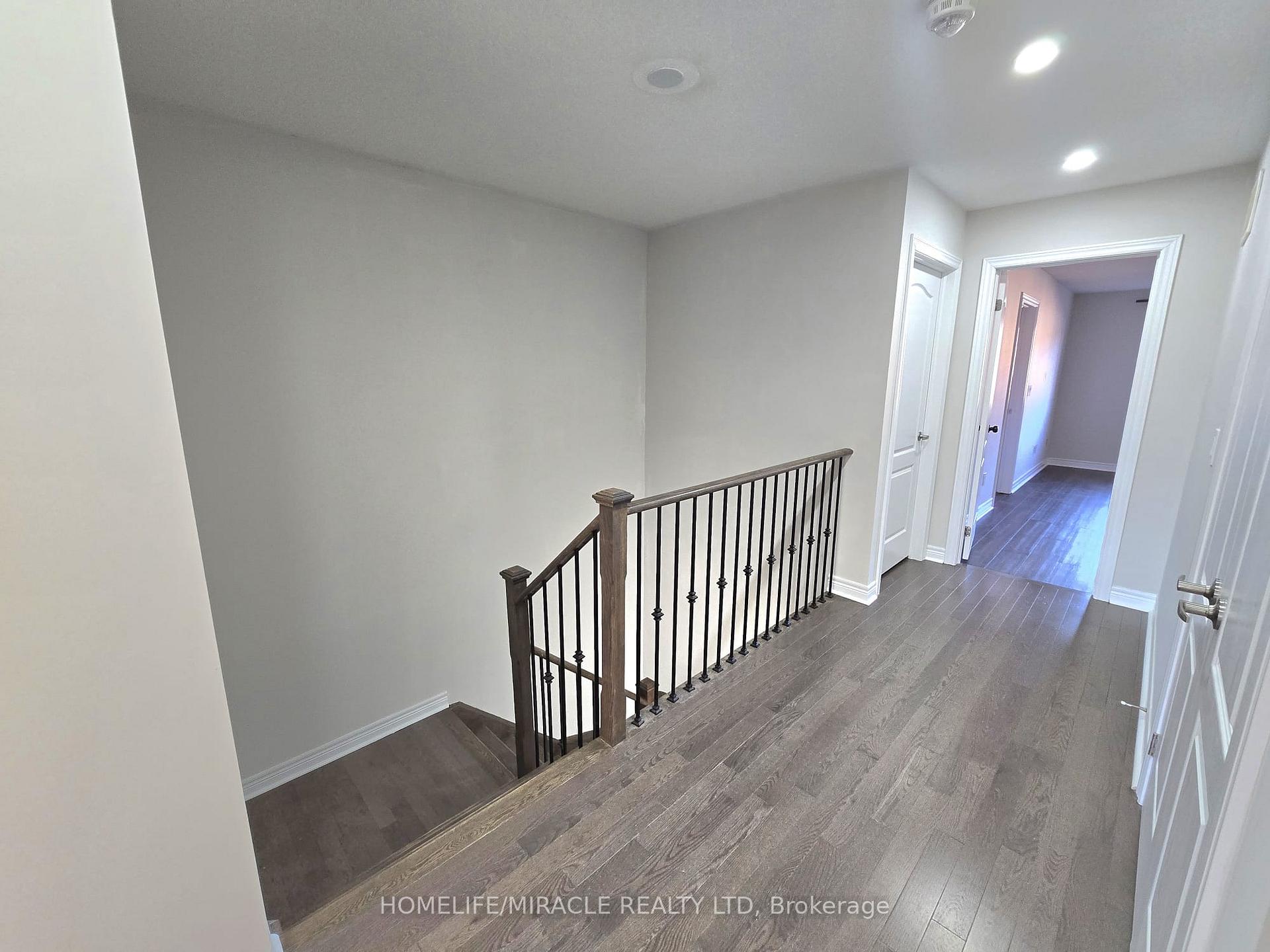 Photo 6 of 95 Cathedral Drive, Whitby, Rolling Acres — HOMEH