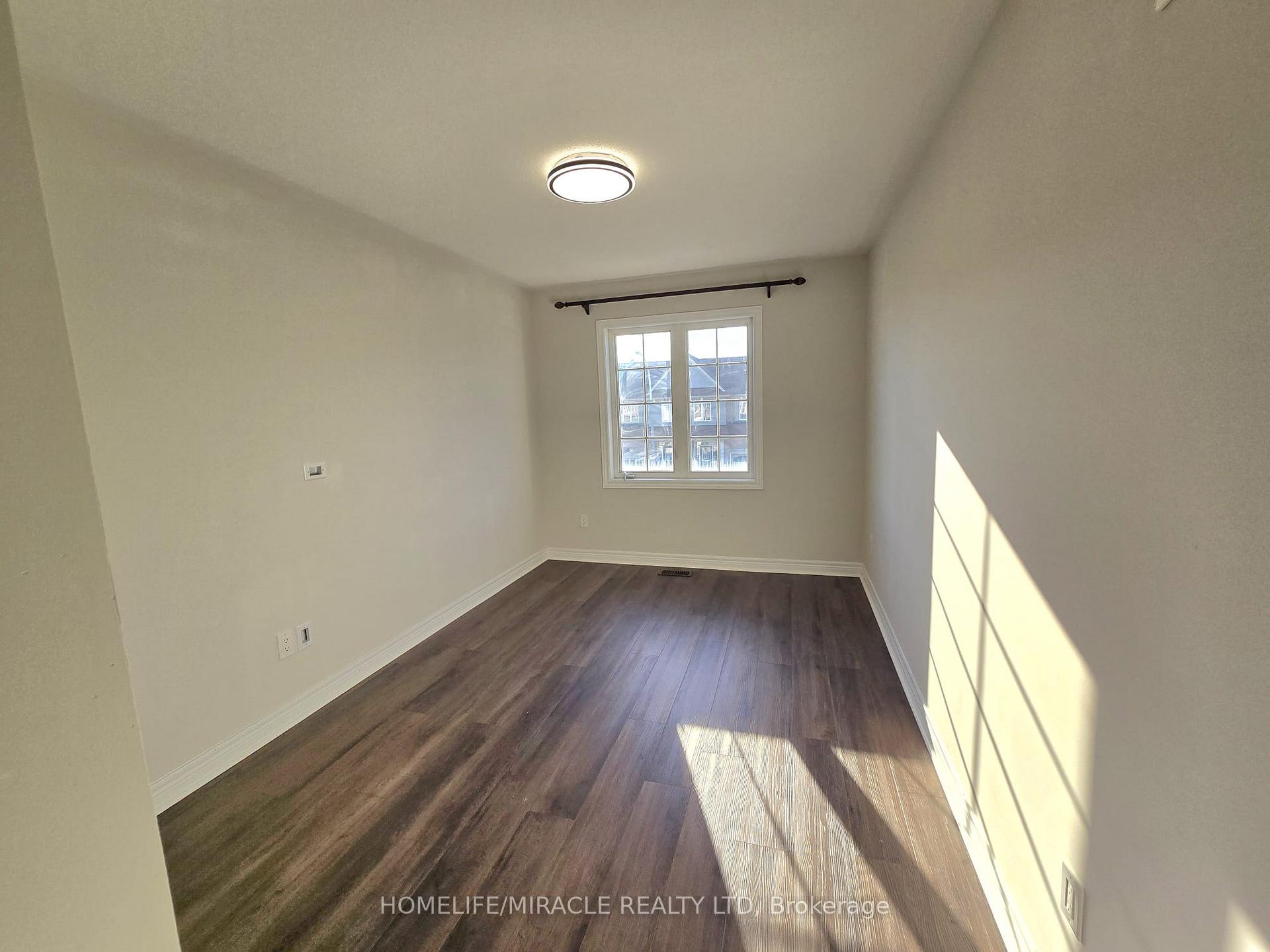 Photo 9 of 95 Cathedral Drive, Whitby, Rolling Acres — HOMEH