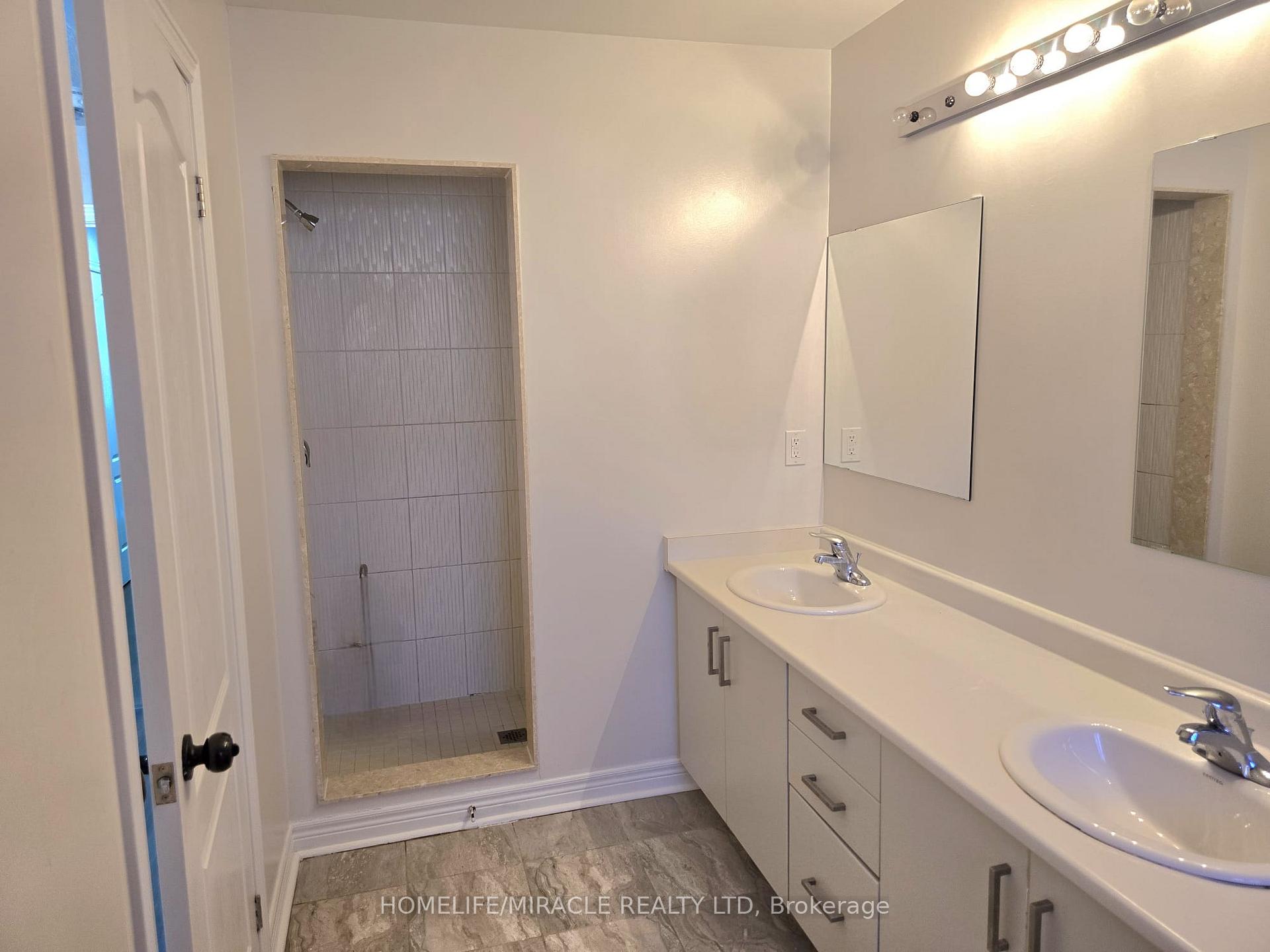 Photo 13 of 95 Cathedral Drive, Whitby, Rolling Acres — HOMEH