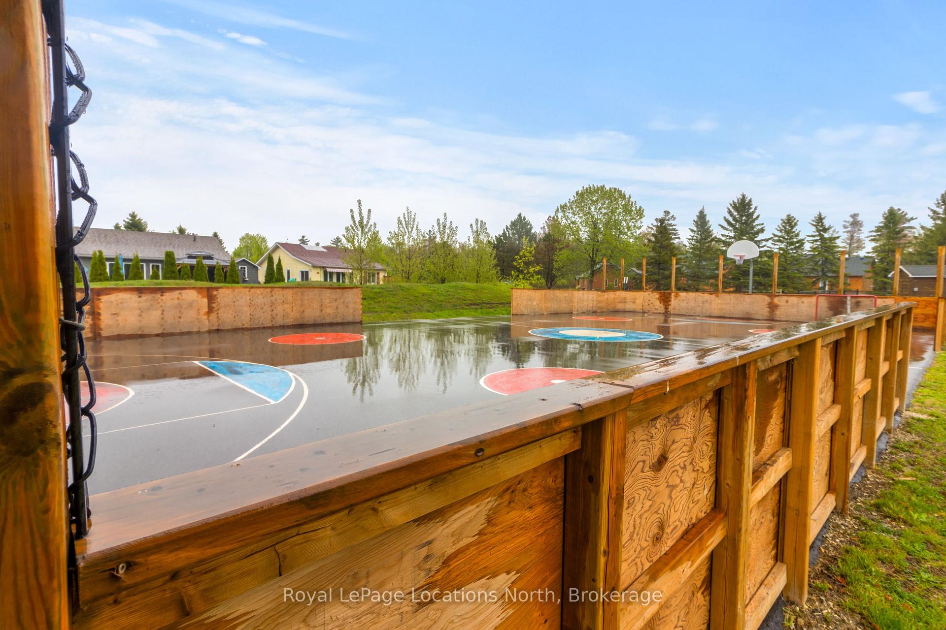 Photo 47 of 15 Madawaska Trail, Wasaga Beach — HOMEH