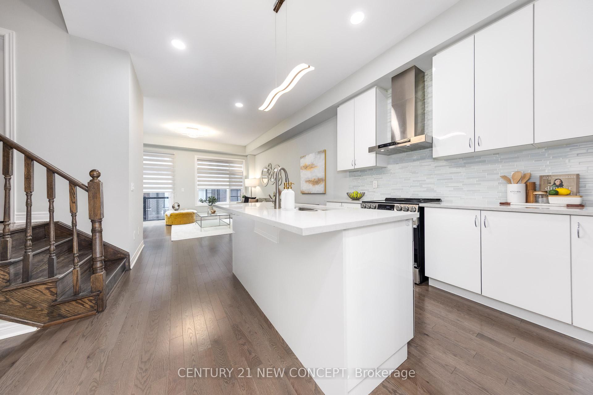 Photo 13 of 67 Lebovic Campus Drive, Vaughan, Patterson — HOMEH