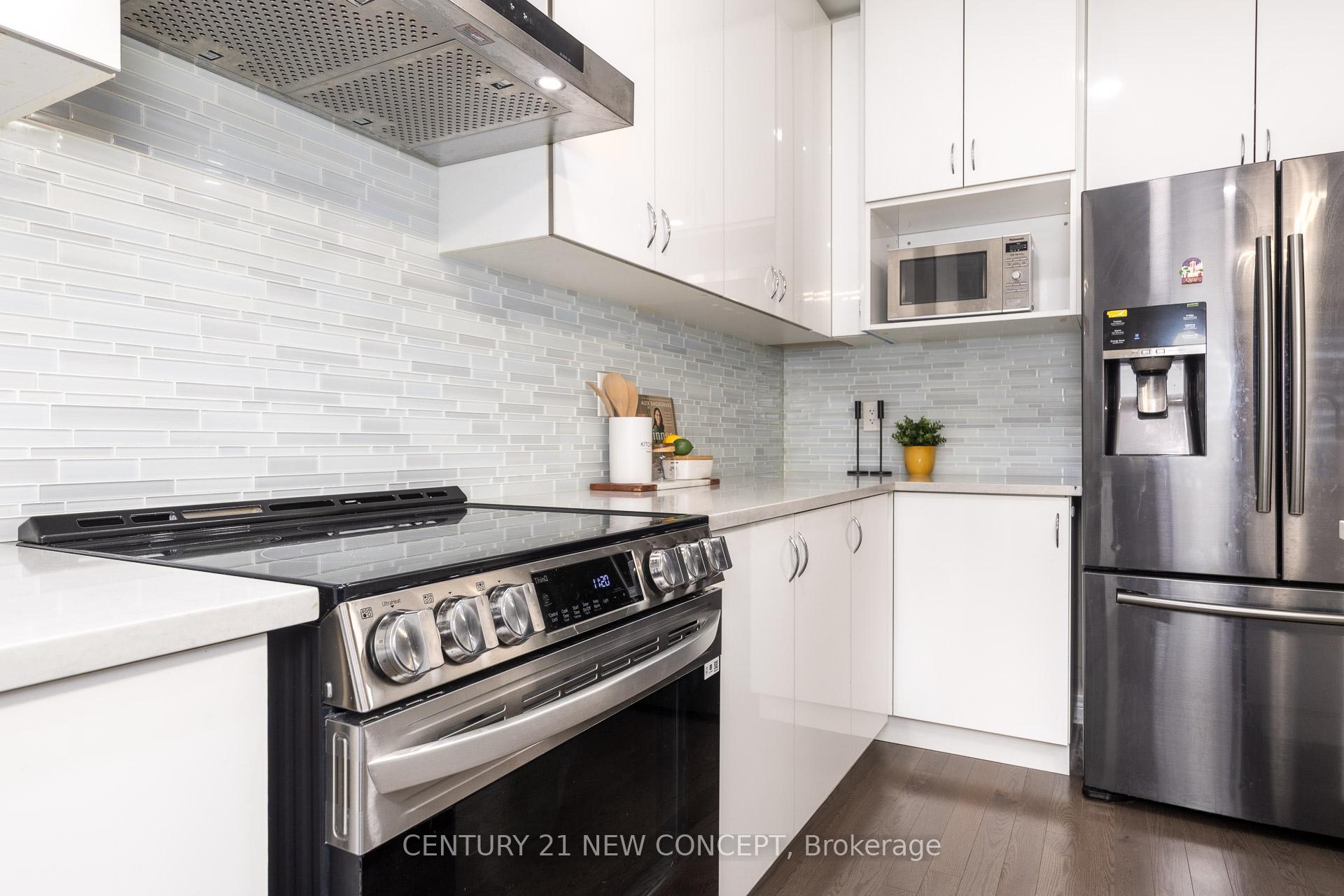 Photo 16 of 67 Lebovic Campus Drive, Vaughan, Patterson — HOMEH