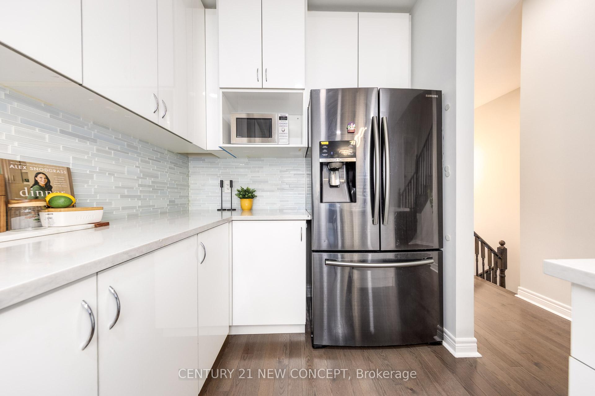 Photo 17 of 67 Lebovic Campus Drive, Vaughan, Patterson — HOMEH