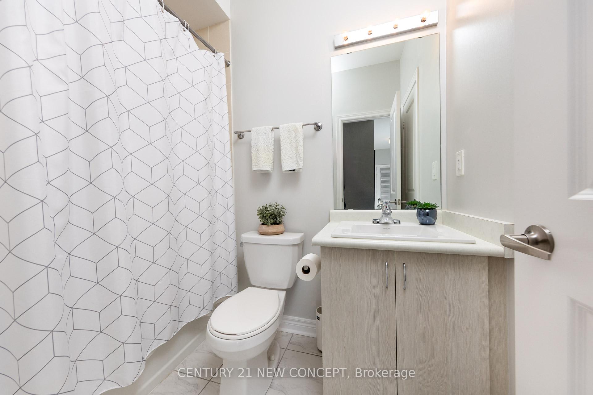 Photo 35 of 67 Lebovic Campus Drive, Vaughan, Patterson — HOMEH