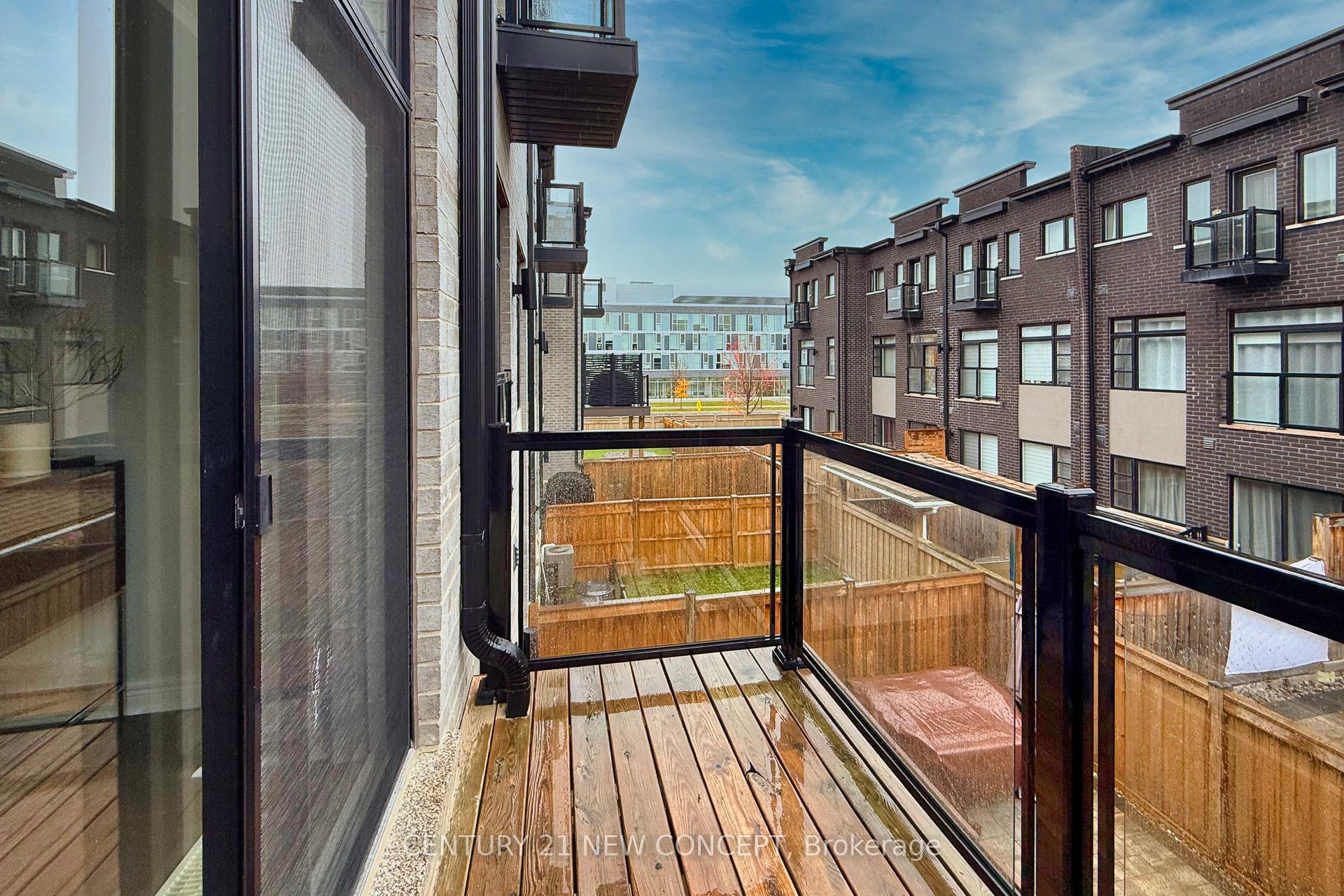 Photo 37 of 67 Lebovic Campus Drive, Vaughan, Patterson — HOMEH