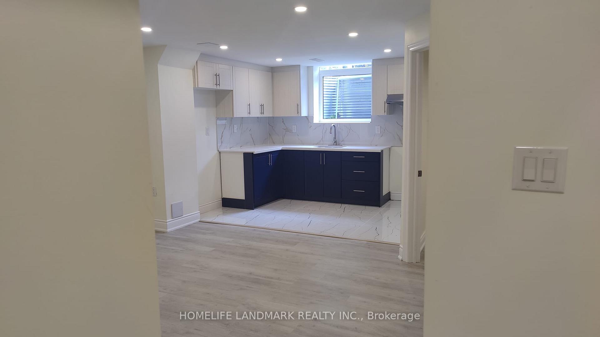 Photo 7 of Unit Basement, 35 Decoroso Drive, Vaughan, Sonoma Heights — HOMEH
