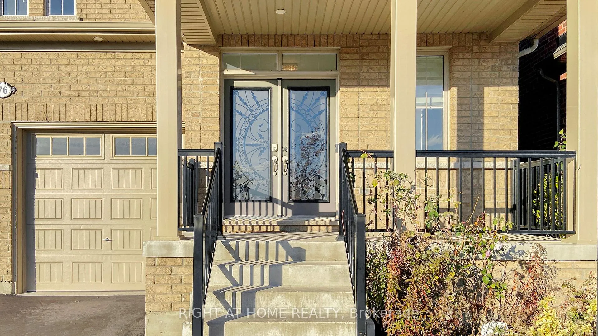 Photo 3 of 76 Auckland Drive, Whitby, Rural Whitby — HOMEH