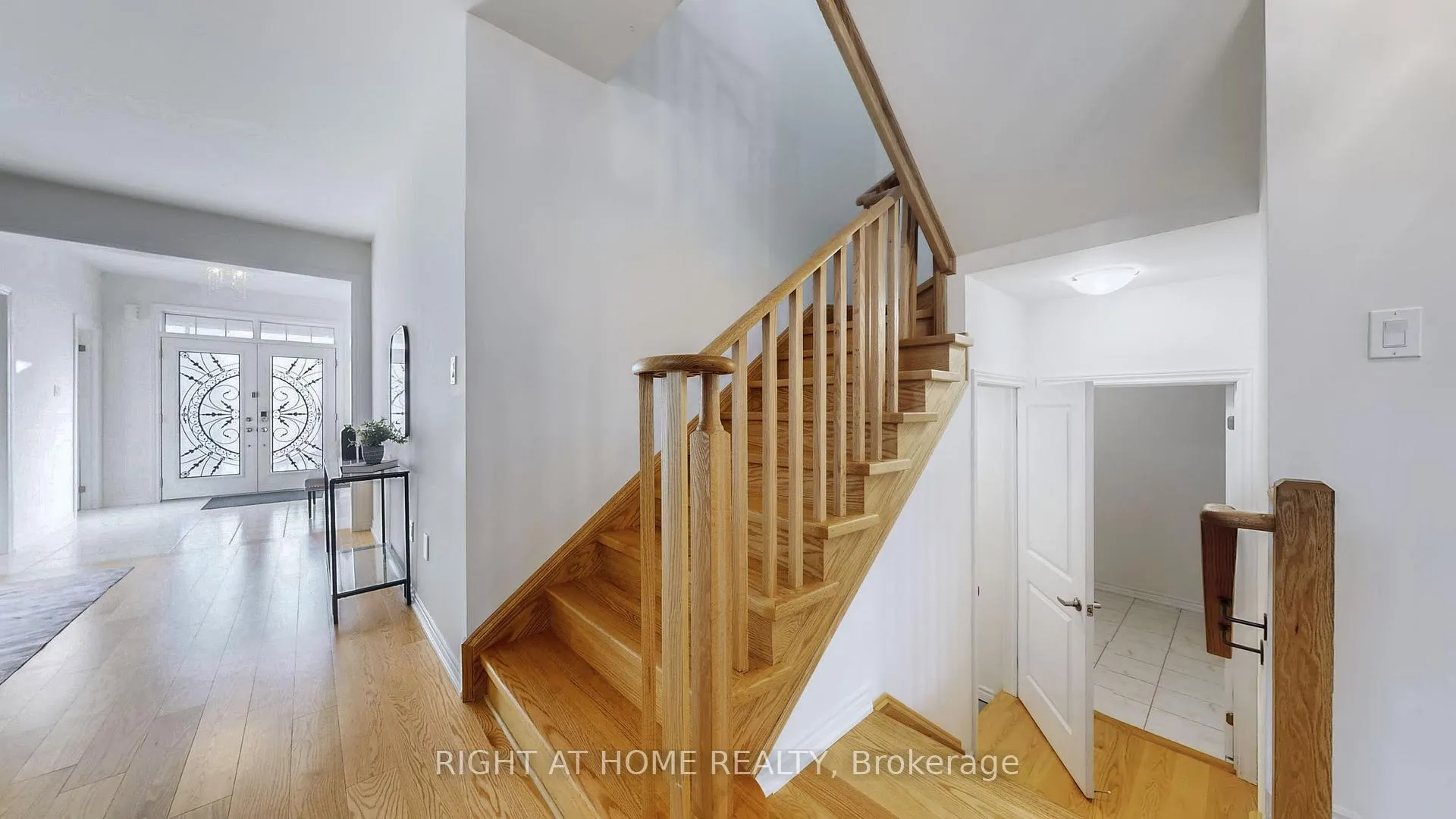 Photo 20 of 76 Auckland Drive, Whitby, Rural Whitby — HOMEH