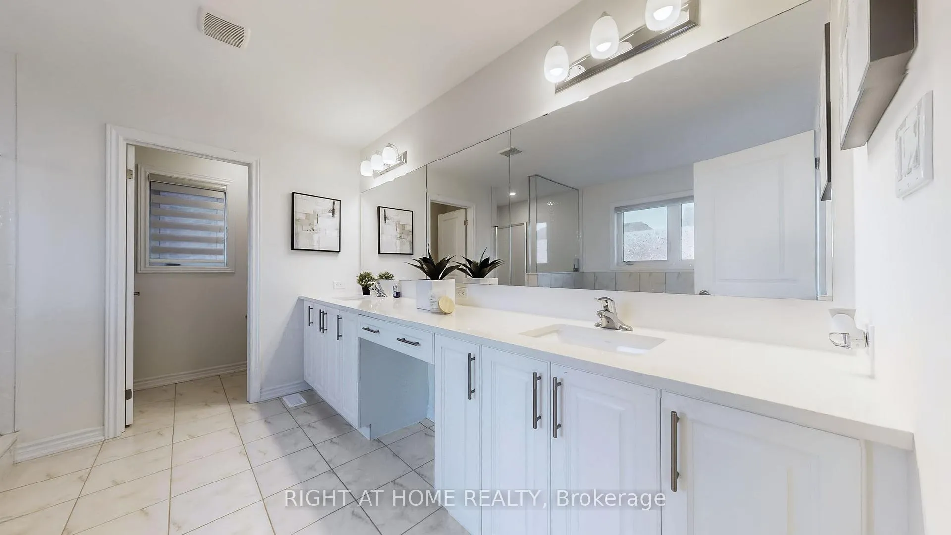 Photo 25 of 76 Auckland Drive, Whitby, Rural Whitby — HOMEH