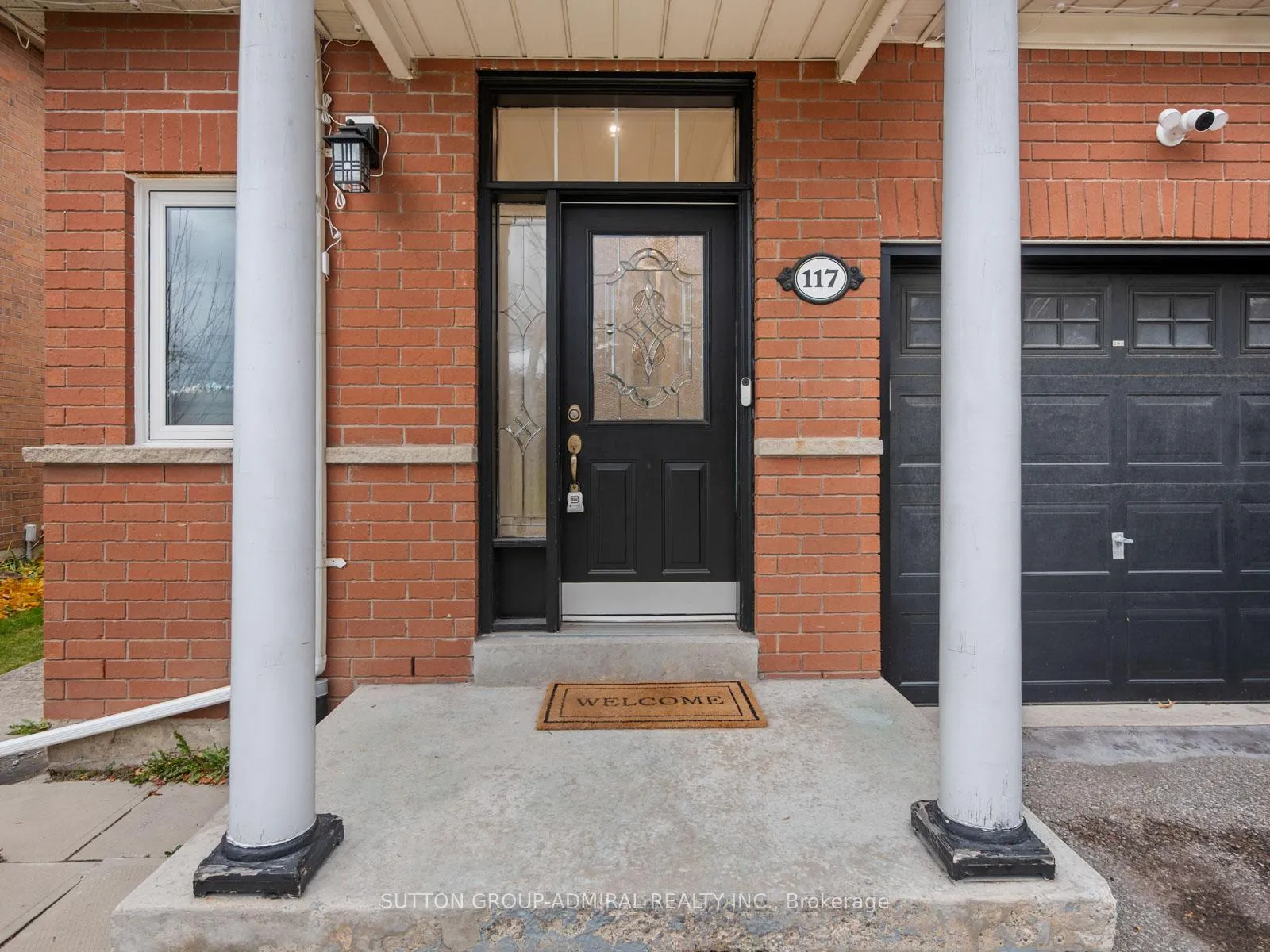 Photo 3 of 117 Wildberry Crescent, Vaughan, Vellore Village — HOMEH
