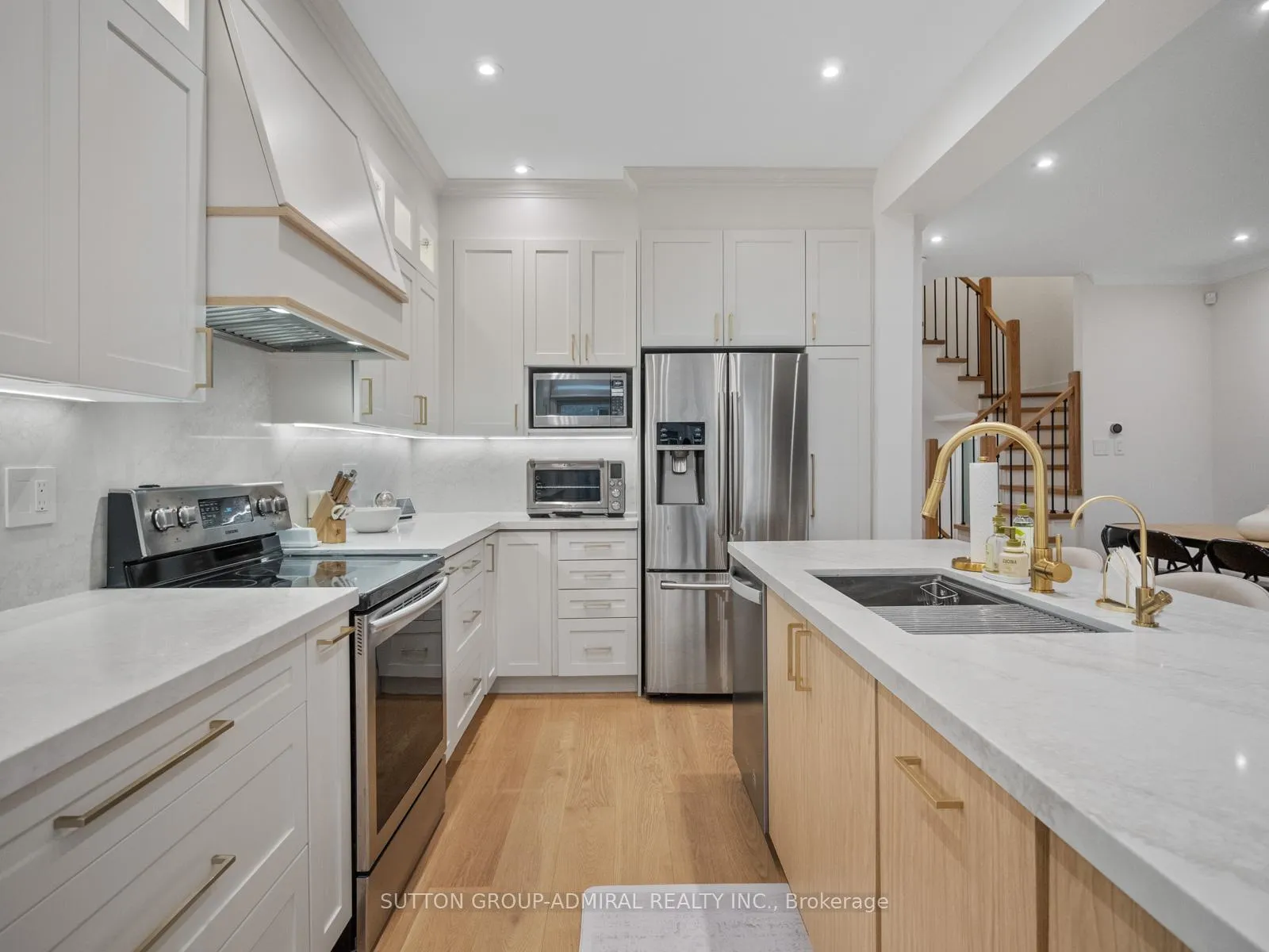 Photo 14 of 117 Wildberry Crescent, Vaughan, Vellore Village — HOMEH