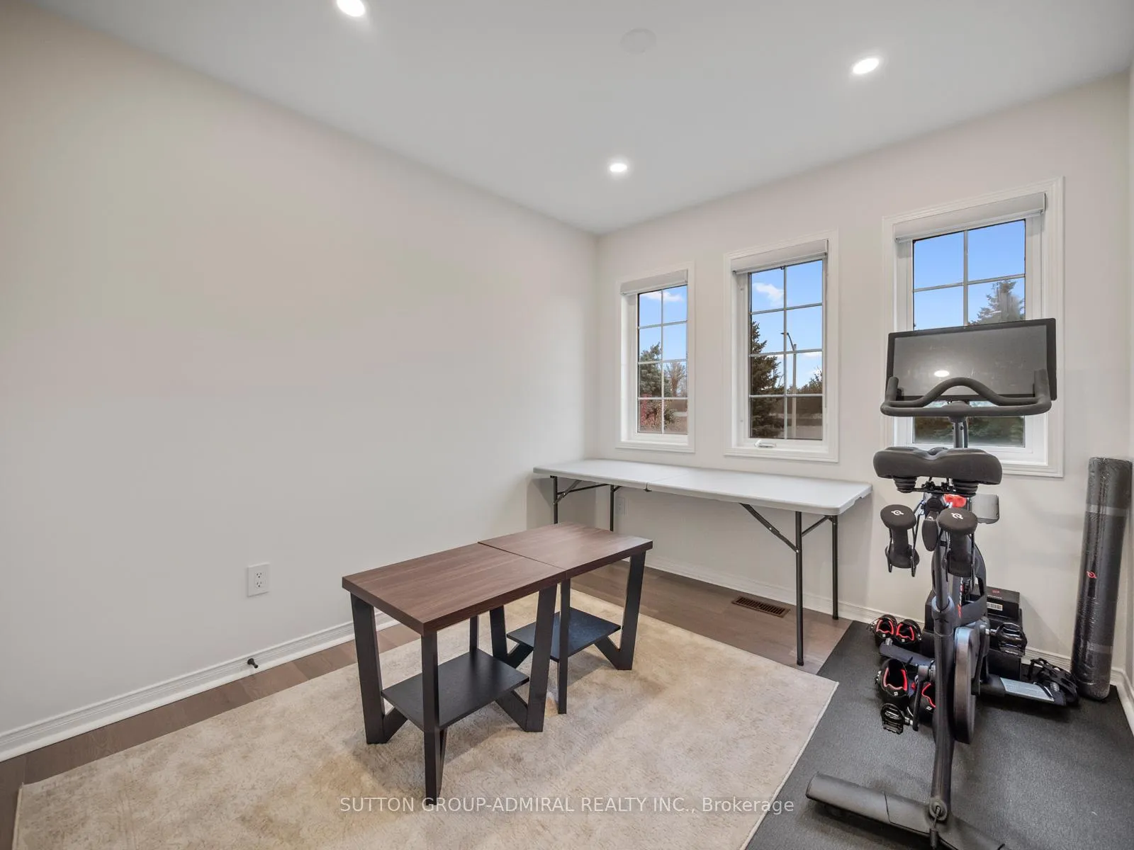 Photo 20 of 117 Wildberry Crescent, Vaughan, Vellore Village — HOMEH