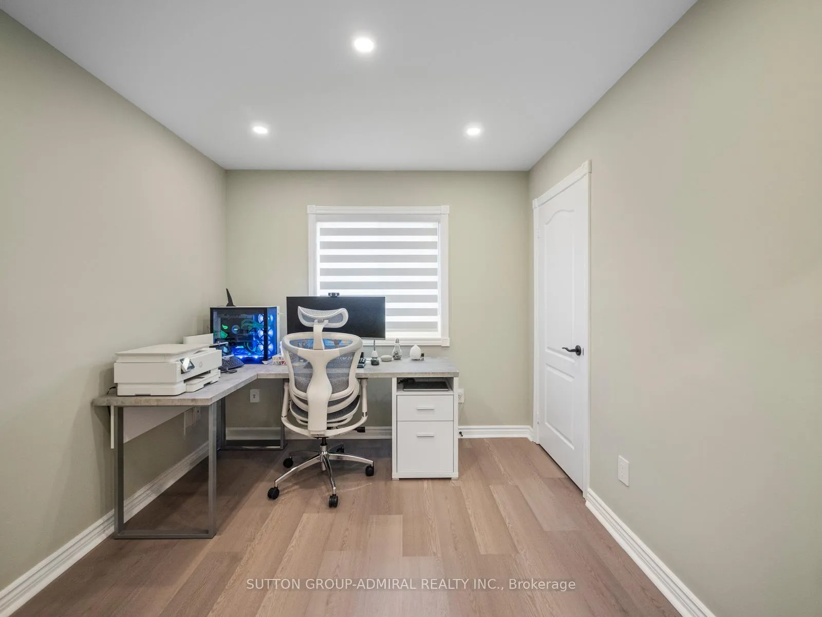 Photo 21 of 117 Wildberry Crescent, Vaughan, Vellore Village — HOMEH