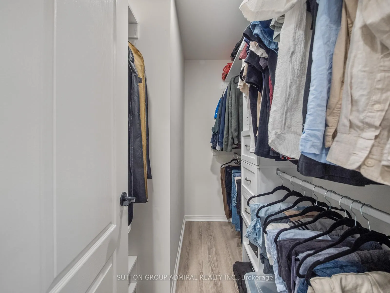 Photo 25 of 117 Wildberry Crescent, Vaughan, Vellore Village — HOMEH