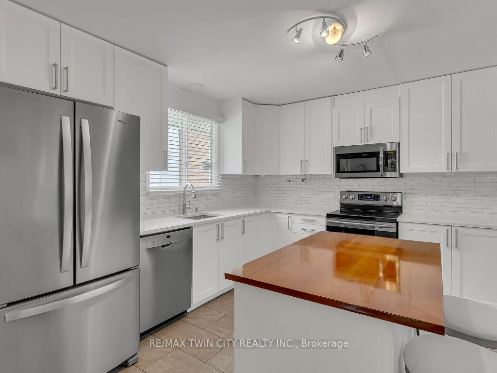 Photo 8 of 398 Mossom Place, Waterloo — HOMEH
