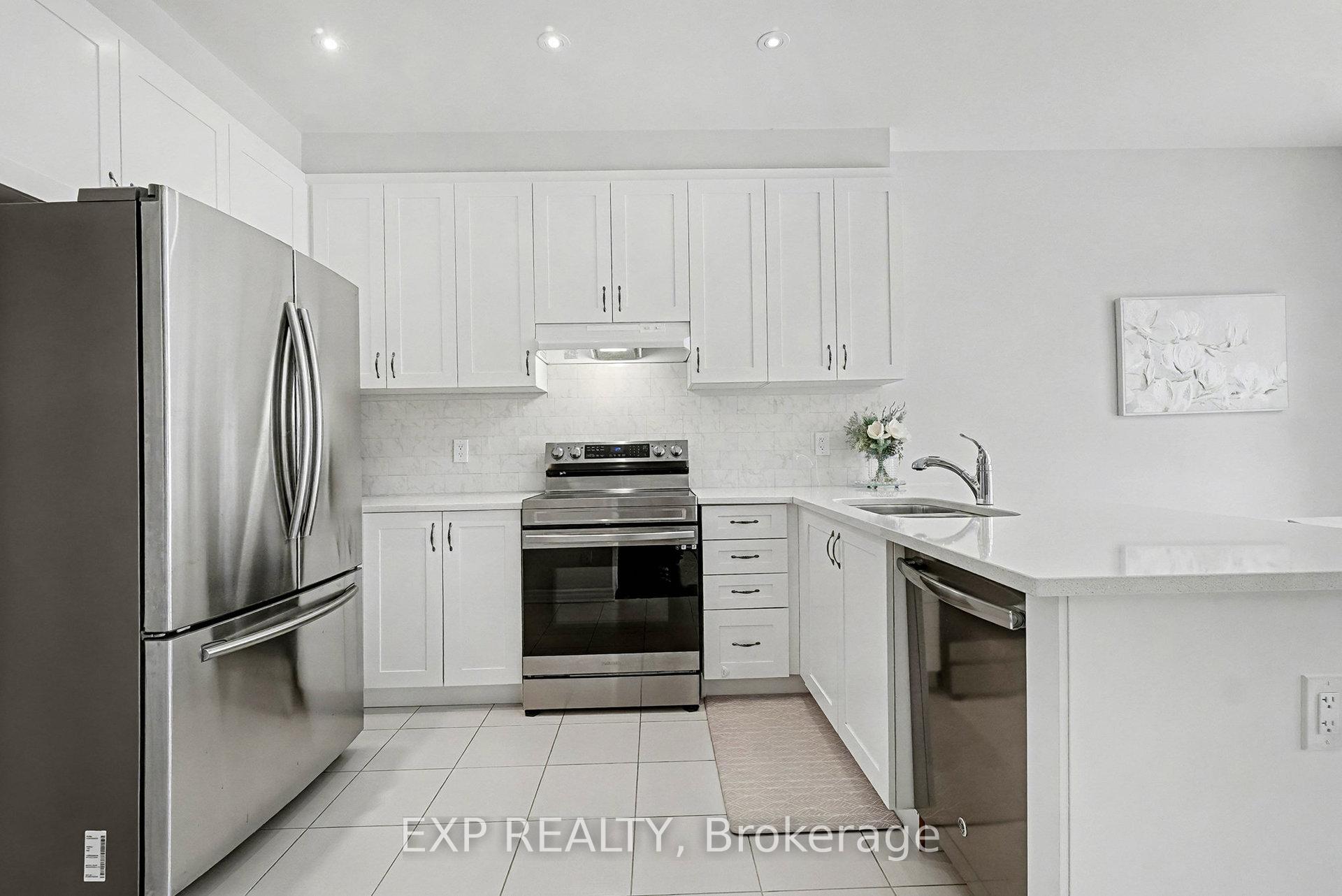 Photo 9 of 681 Broad Cove Crescent, Ottawa, Barrhaven - Half Moon Bay — HOMEH