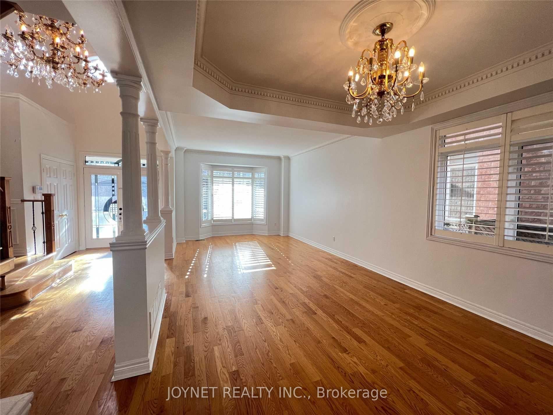 Photo 4 of 212 La Rocca Avenue, Vaughan, Vellore Village — HOMEH