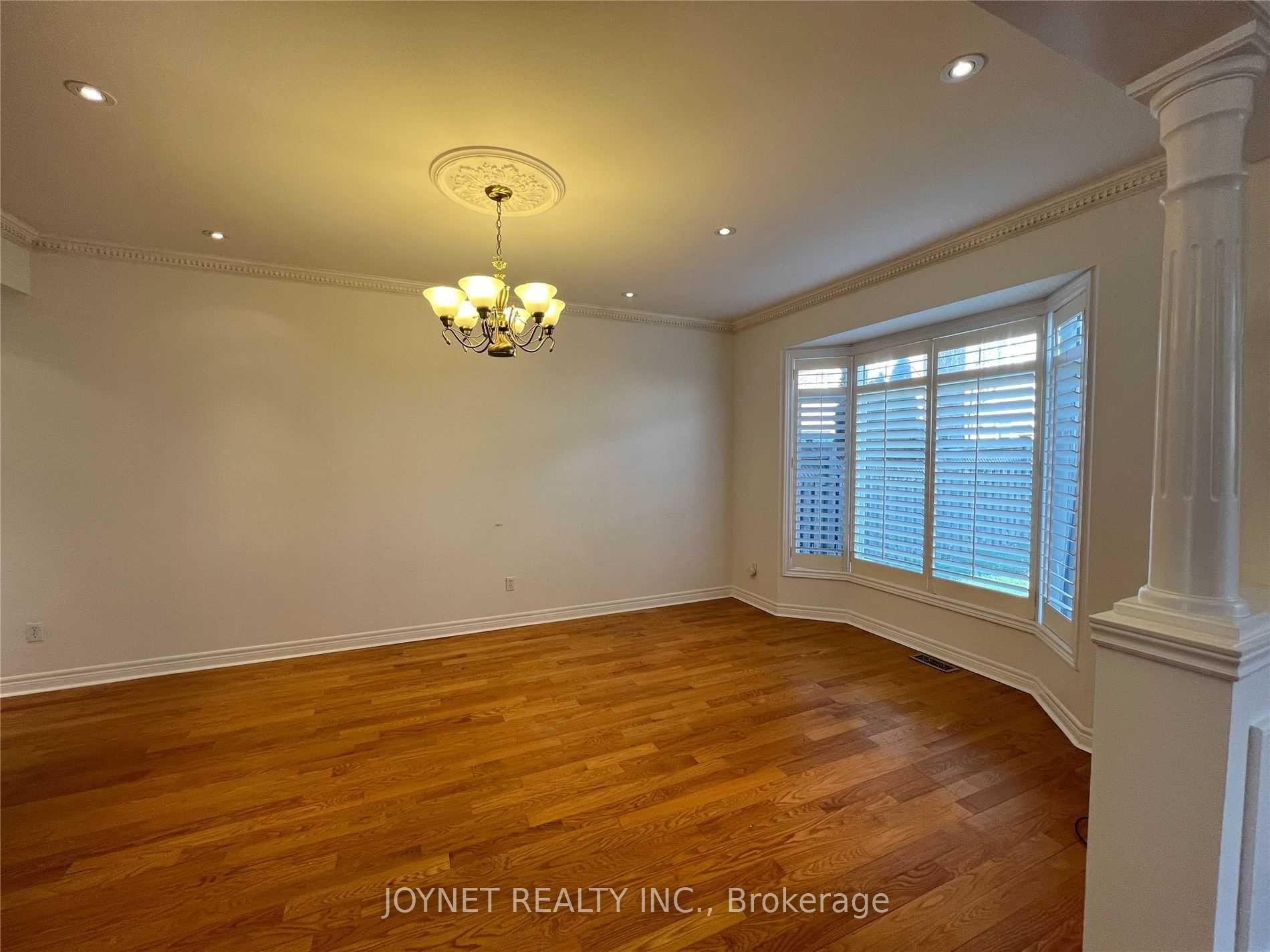 Photo 7 of 212 La Rocca Avenue, Vaughan, Vellore Village — HOMEH
