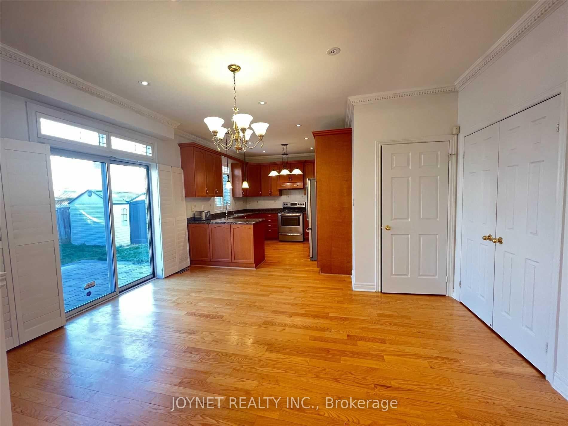 Photo 9 of 212 La Rocca Avenue, Vaughan, Vellore Village — HOMEH