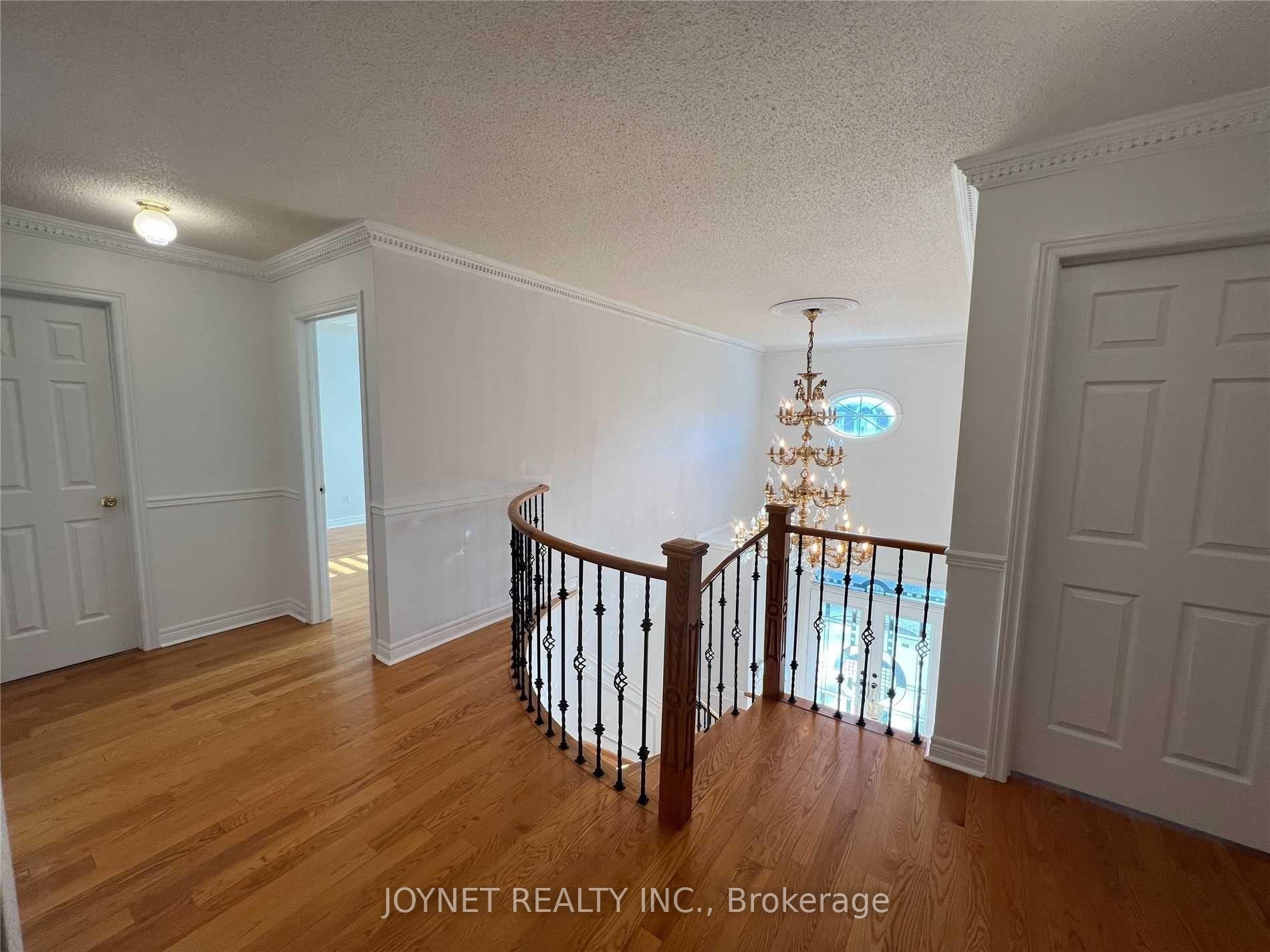 Photo 13 of 212 La Rocca Avenue, Vaughan, Vellore Village — HOMEH