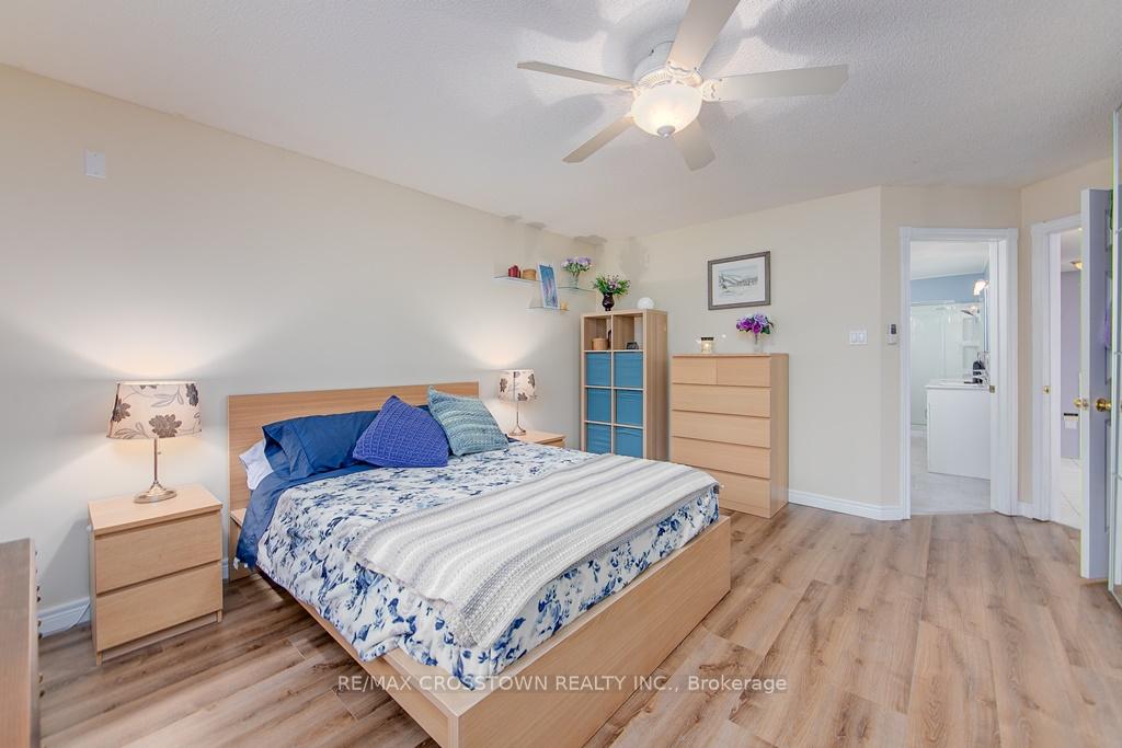 Photo 13 of 10 Birchmount Circle, Wasaga Beach — HOMEH