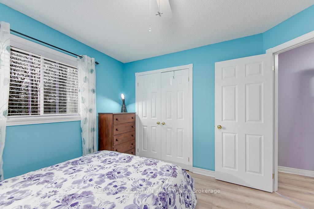 Photo 17 of 10 Birchmount Circle, Wasaga Beach — HOMEH
