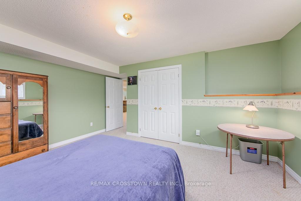Photo 28 of 10 Birchmount Circle, Wasaga Beach — HOMEH