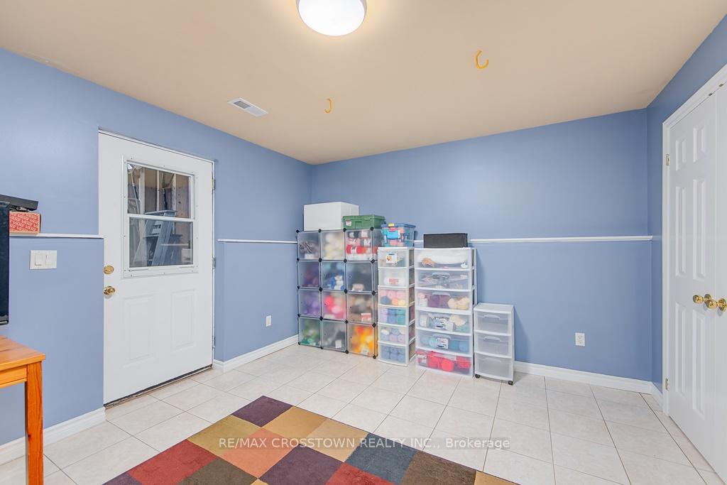 Photo 32 of 10 Birchmount Circle, Wasaga Beach — HOMEH