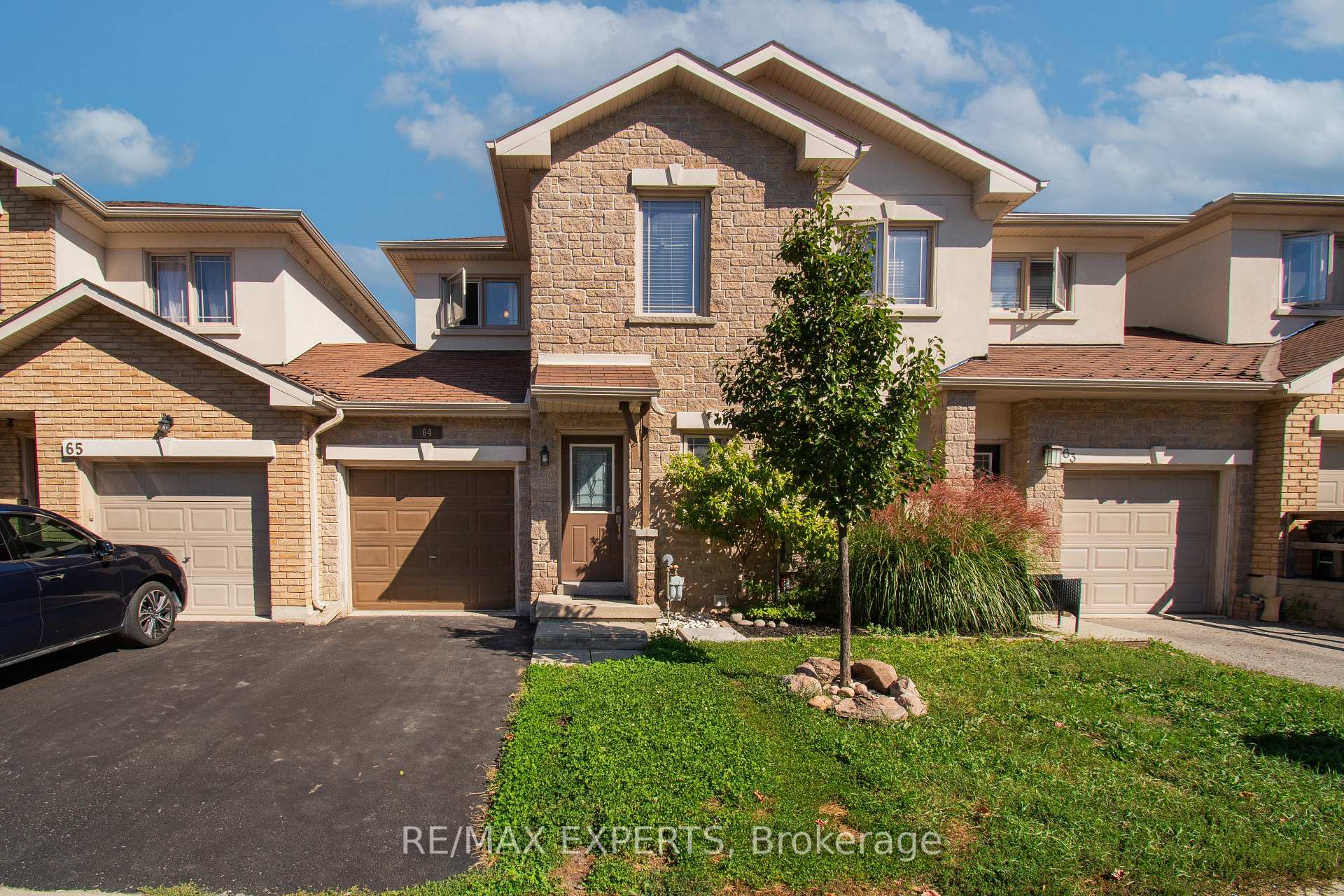 Photo 1 of Unit 64, 175 Stanley Street, Barrie, East Bayfield — HOMEH