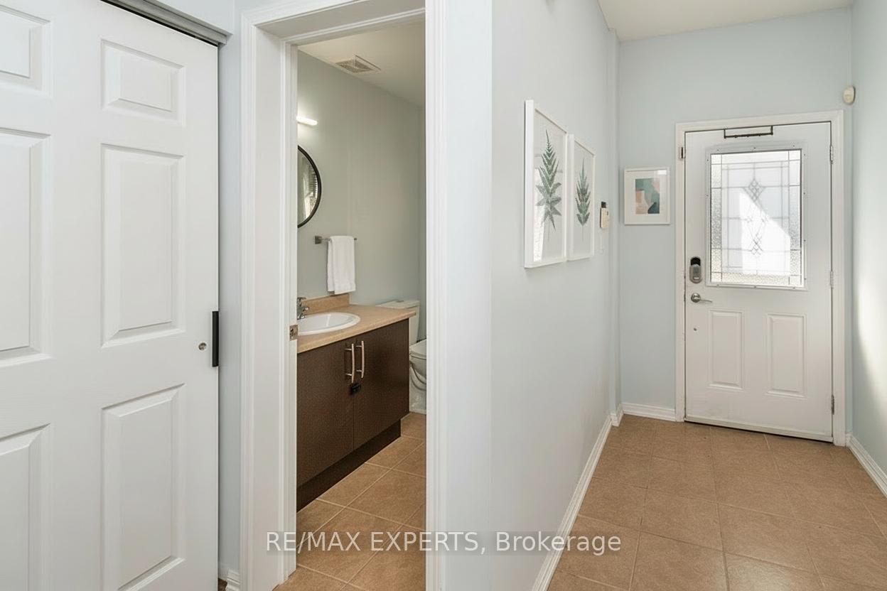 Photo 4 of Unit 64, 175 Stanley Street, Barrie, East Bayfield — HOMEH