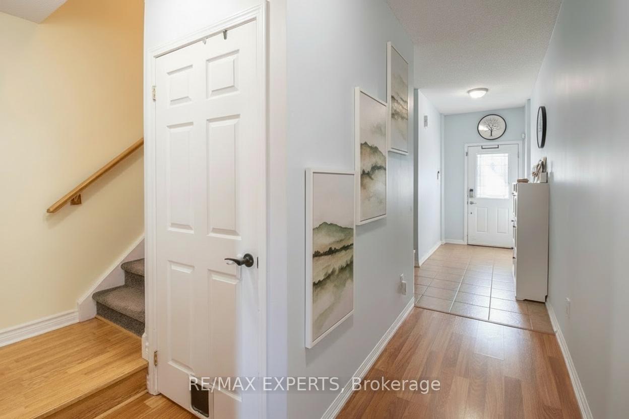 Photo 2 of Unit 64, 175 Stanley Street, Barrie, East Bayfield — HOMEH