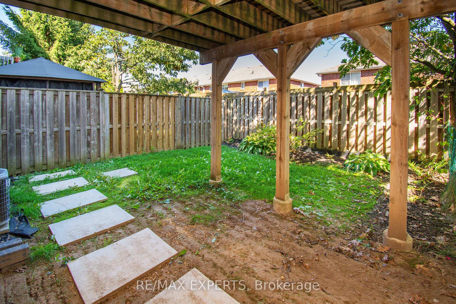 Photo 23 of Unit 64, 175 Stanley Street, Barrie, East Bayfield — HOMEH