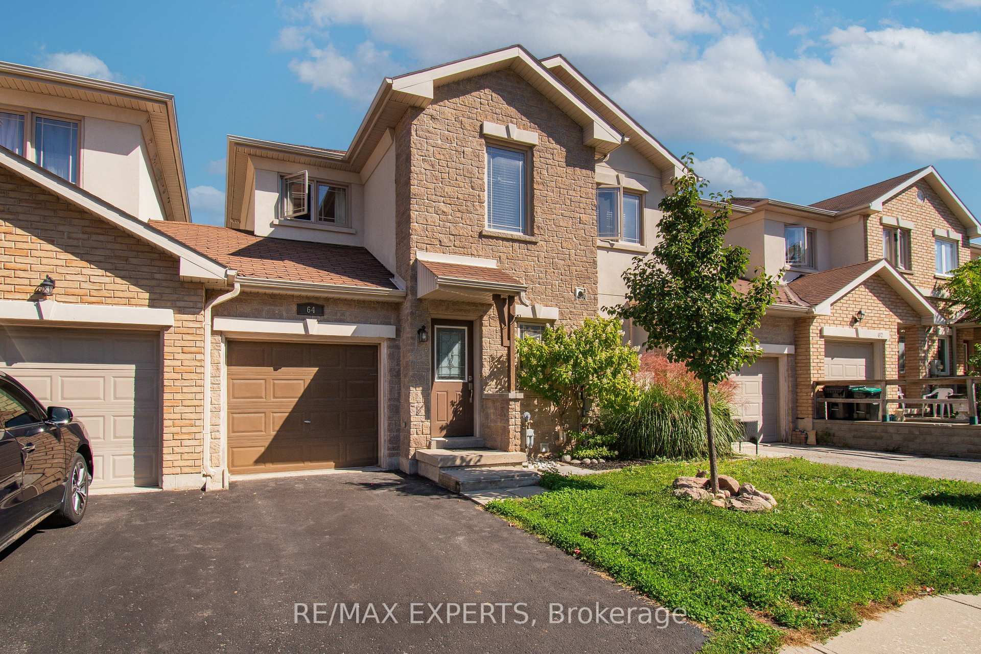 Photo 16 of Unit 64, 175 Stanley Street, Barrie, East Bayfield — HOMEH