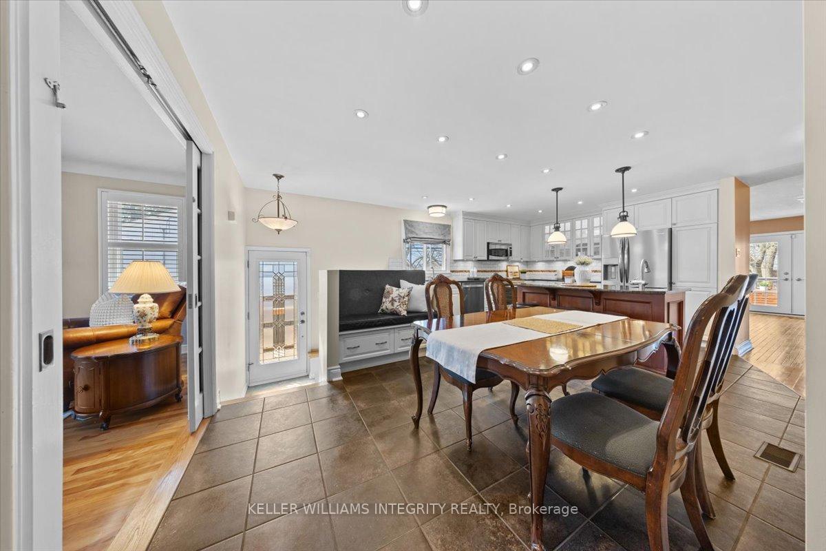 Photo 19 of 165 Dahlia Avenue, Ottawa, Applewood Acres — HOMEH