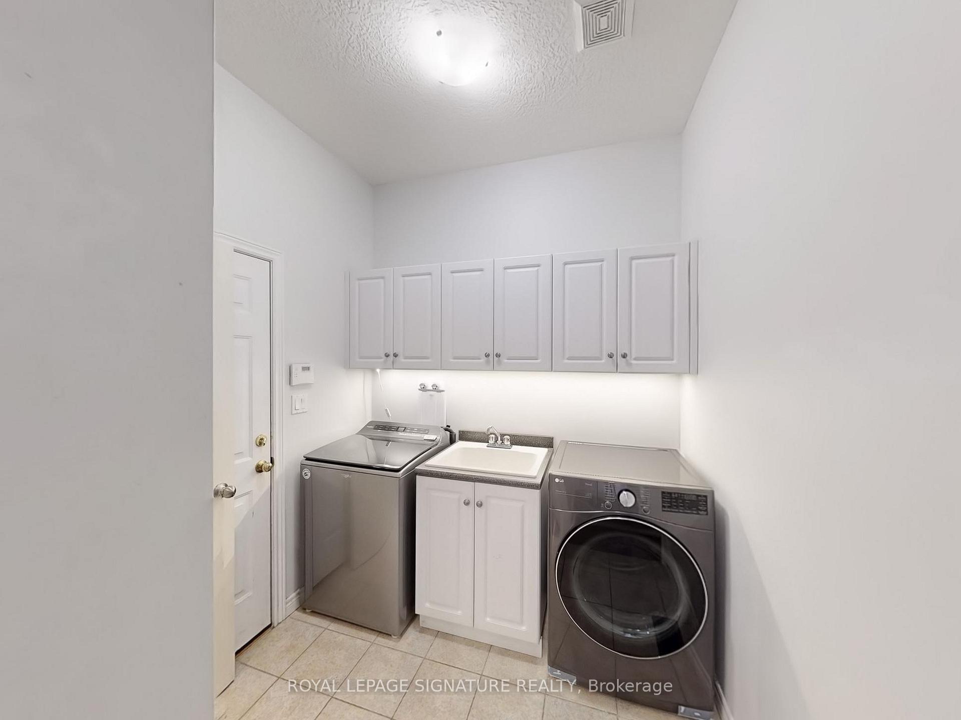 Photo 17 of 539 Wood Nettle Way, Waterloo, Columbia Forest — HOMEH