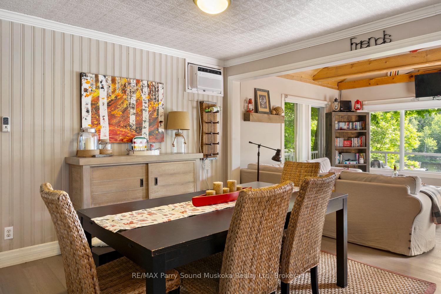 Photo 16 of 74 Captain Estates Rd, Whitestone, Hagerman — HOMEH