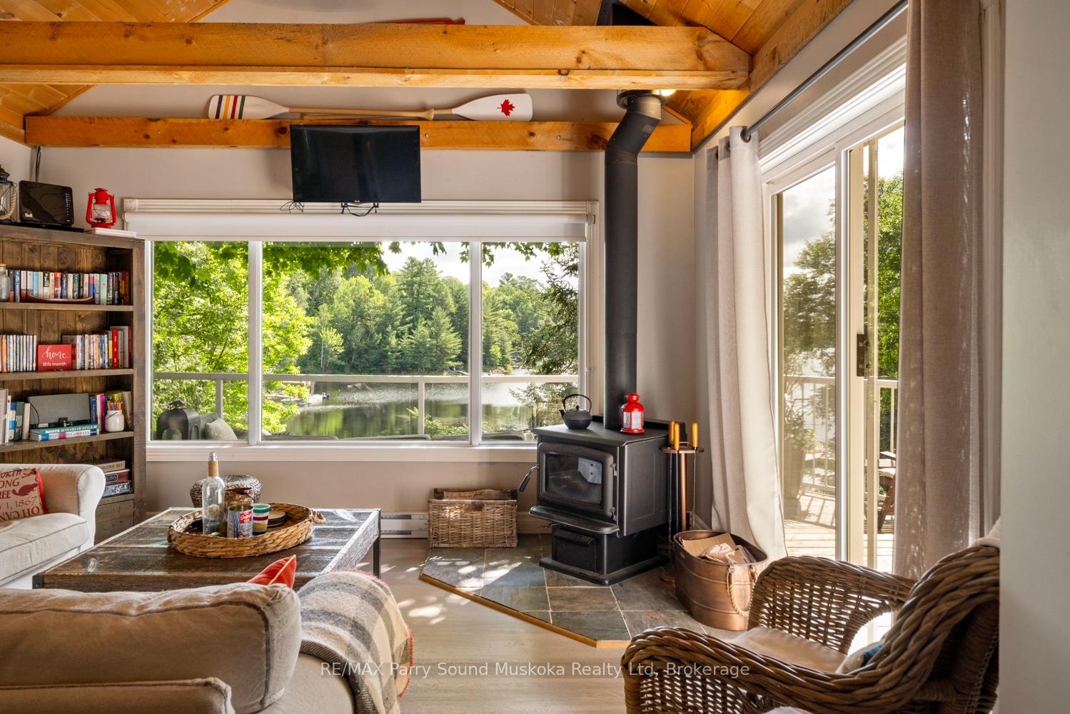 Photo 17 of 74 Captain Estates Rd, Whitestone, Hagerman — HOMEH