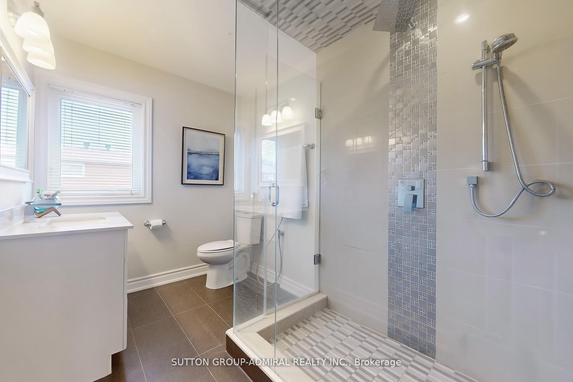 Photo 23 of 160 Marwood Place, Vaughan, Maple — HOMEH