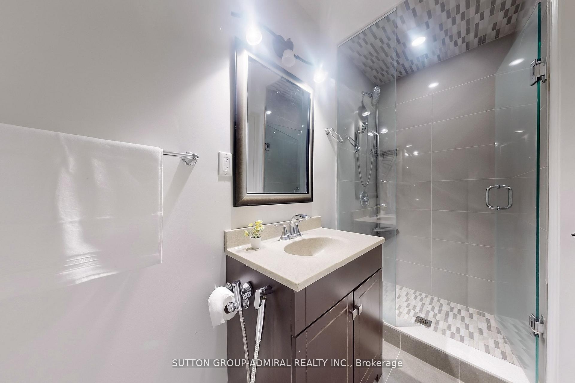 Photo 27 of 160 Marwood Place, Vaughan, Maple — HOMEH