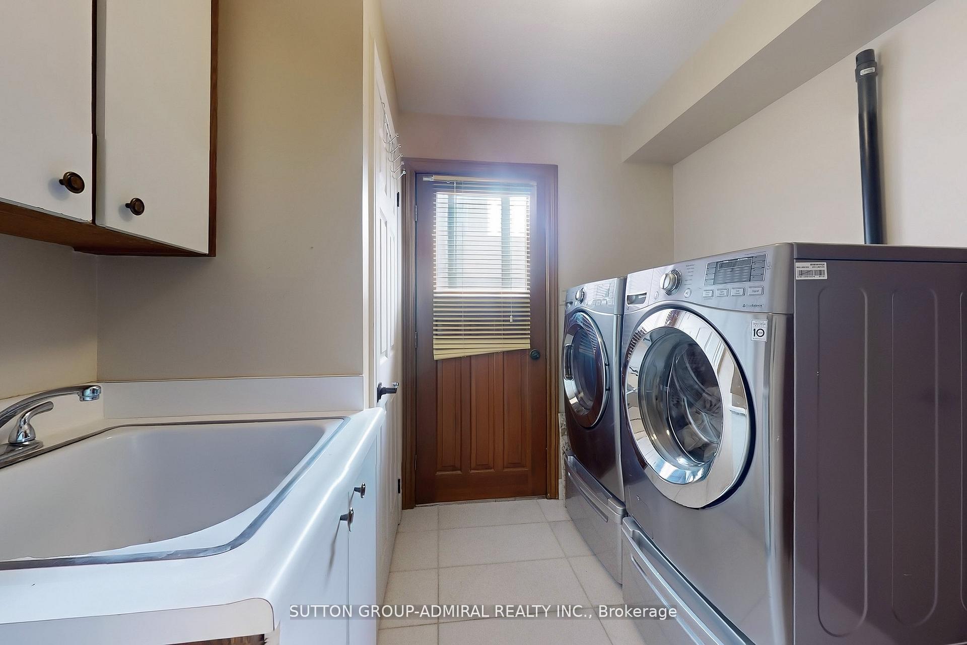 Photo 35 of 160 Marwood Place, Vaughan, Maple — HOMEH