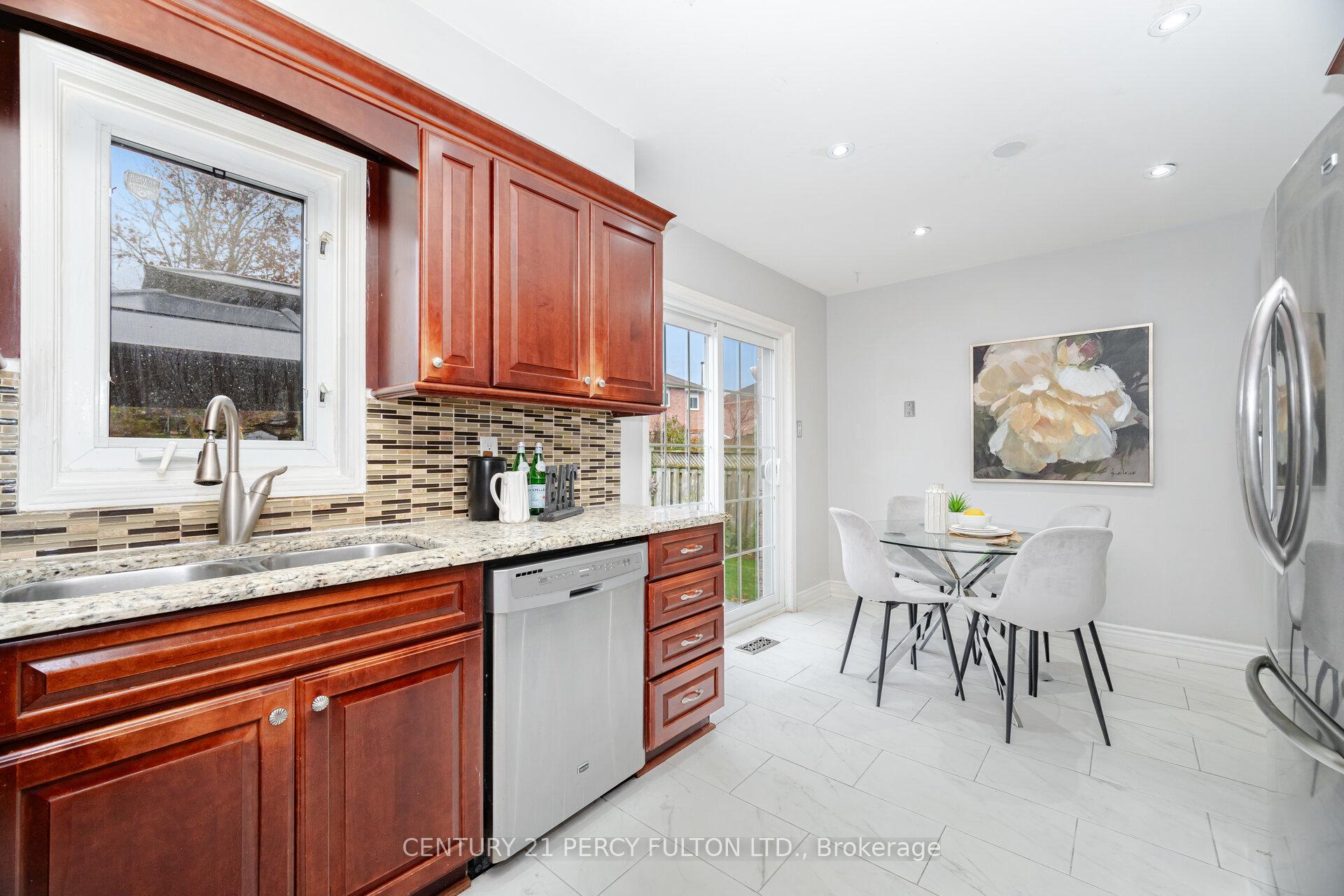 Photo 35 of 24 Carle Crescent, Ajax, Central West — HOMEH